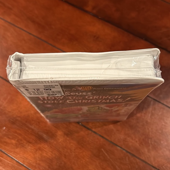 FACTORY SEALED Dr Seuss How The Grinch Stole Christmas VHS Horton Clamshell - Picture 4 of 7